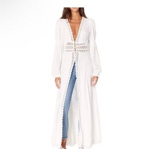 Free People Shady Palm Maxi Duster
LS Palm Print Heavy Lace White XS